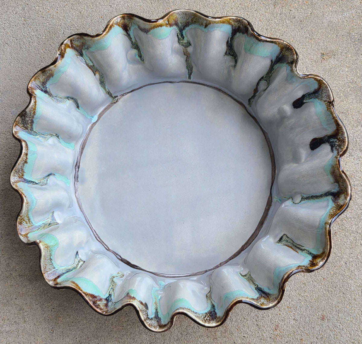 Pie Plate (Plain)-Blue Hand Home