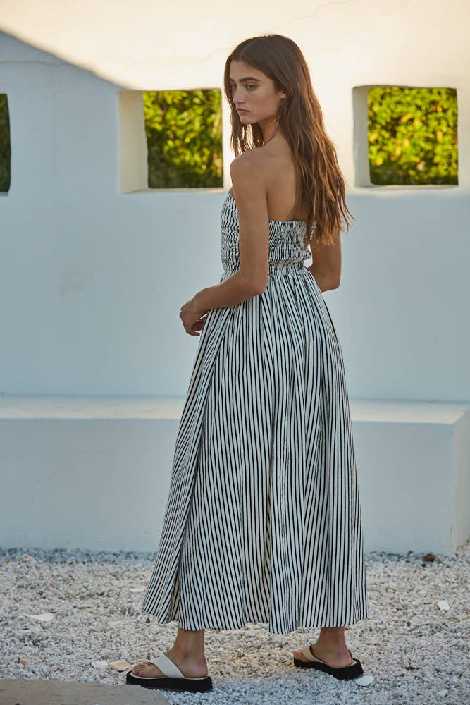 L6998 | Striped Tube Neck Strapless Flare Maxi Dress-Blue Hand Home