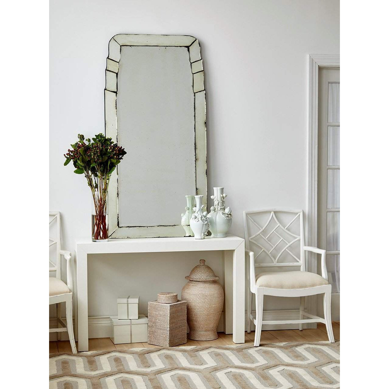 Villa & House - Parsons Console Table In White-Bungalow 5-Blue Hand Home